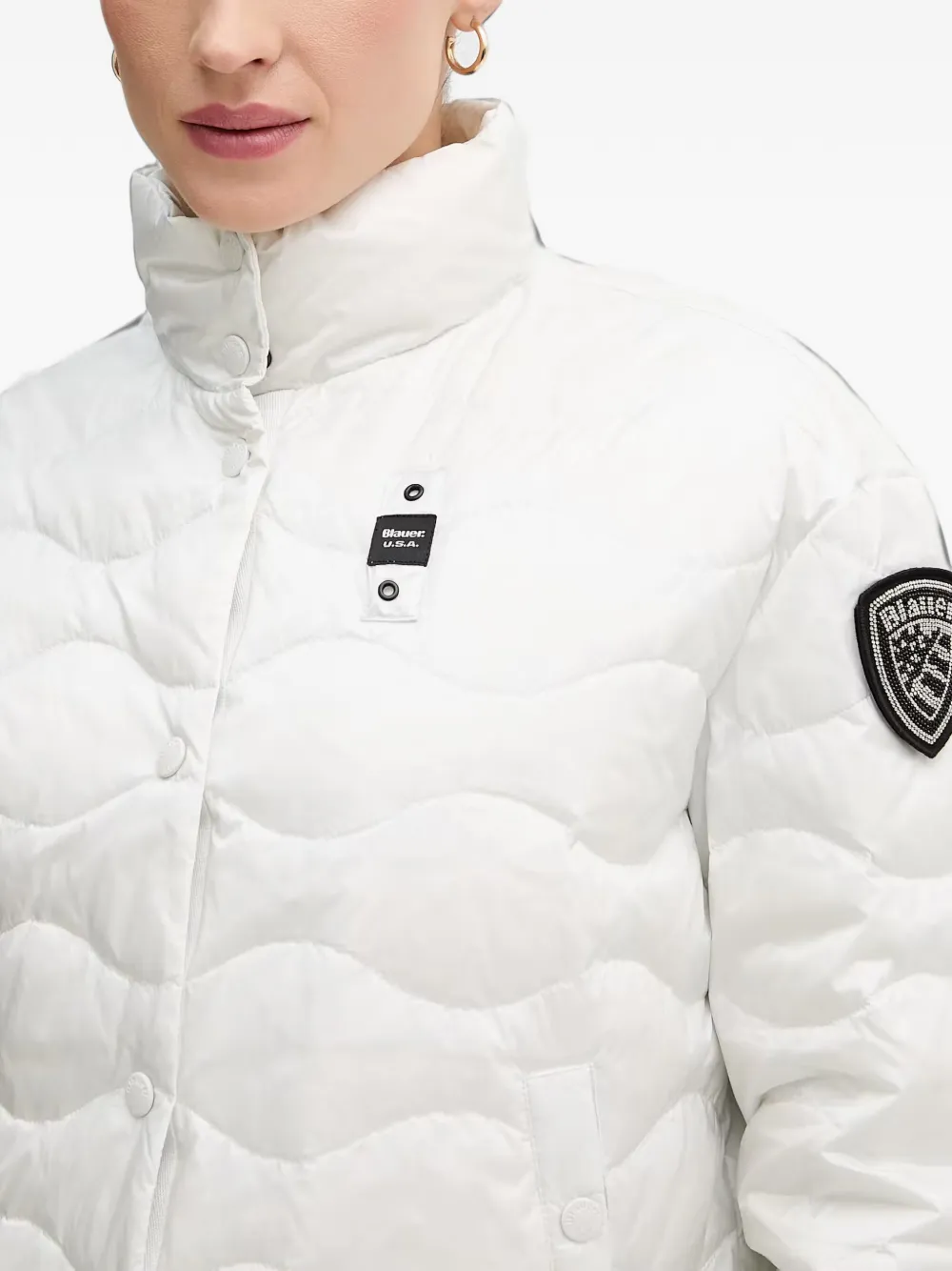 Blauer Lamartine wave-quilted logo-patch puffer jacket Wit