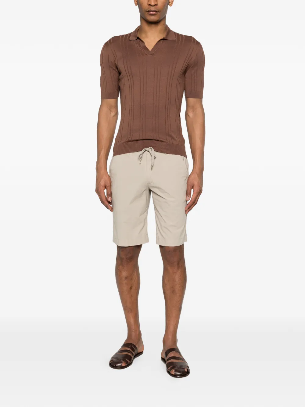 Tagliatore Geribbeld T-shirt met V-hals Bruin