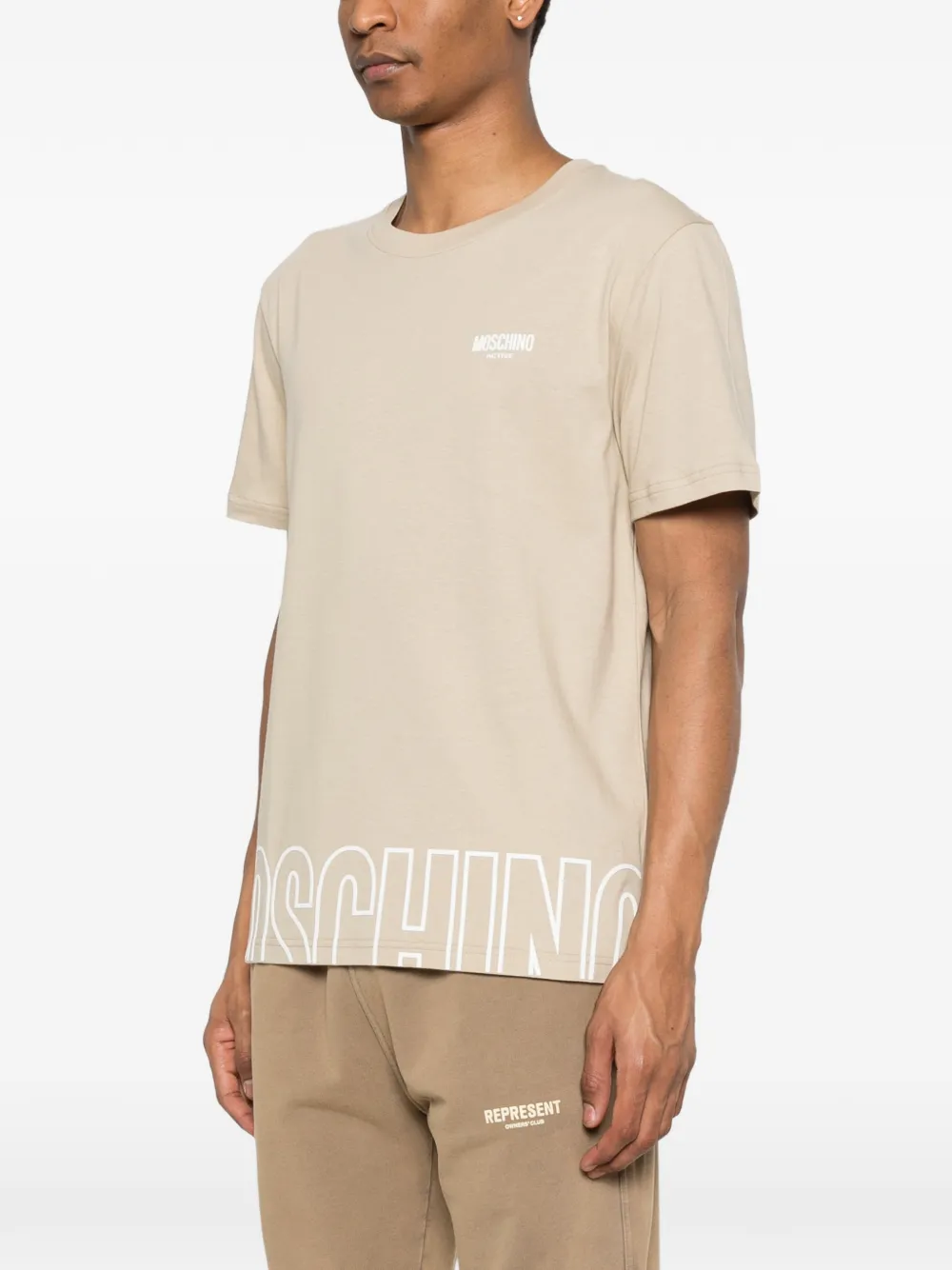 Moschino T-shirt met logo Beige