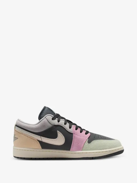 Jordan Air Jordan Low SE lace-up sneakers