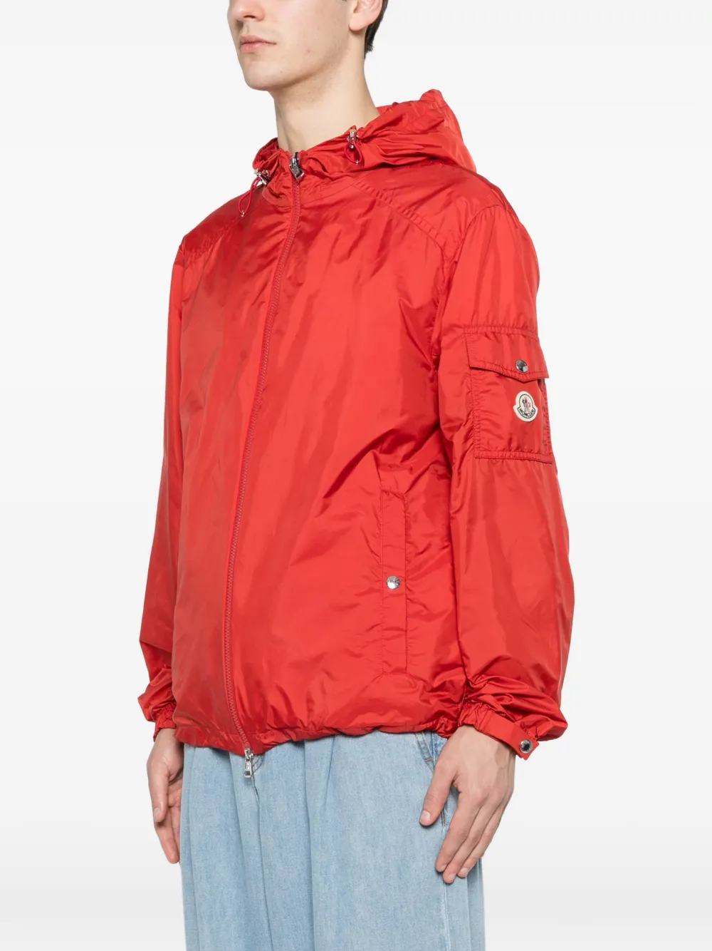 Moncler Jack met capuchon en logopatch Rood