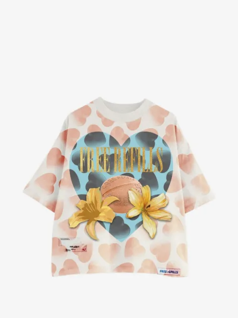 Free Refills hearts graphic T-shirt