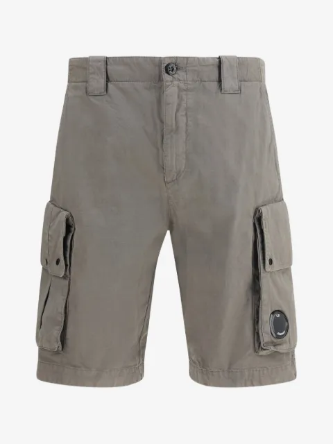 C.P. Company bermudas cargo tipo gabardina