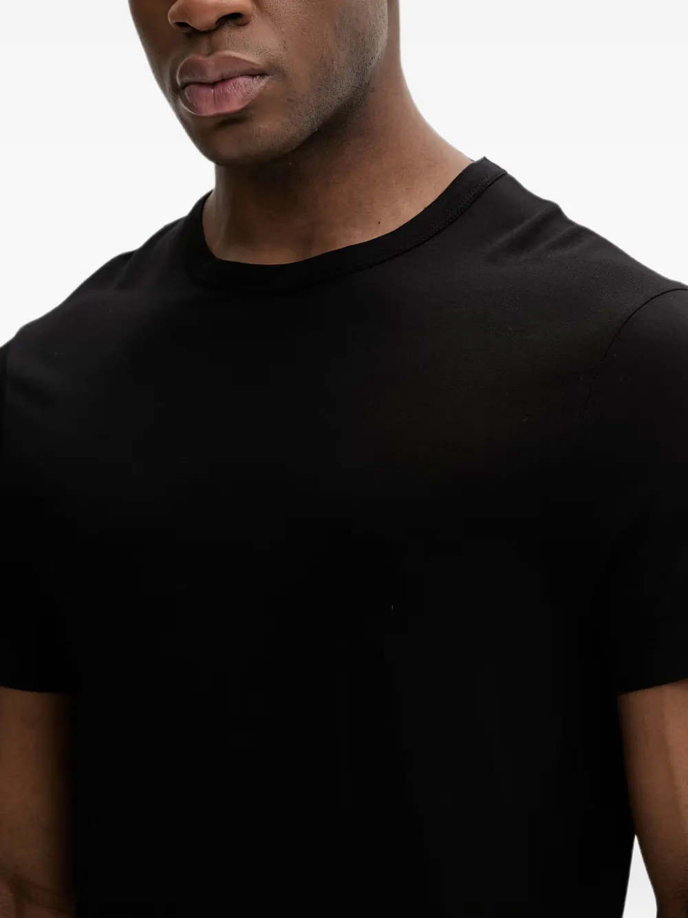 HELIOT EMIL T-shirt met logoplakkaat Zwart