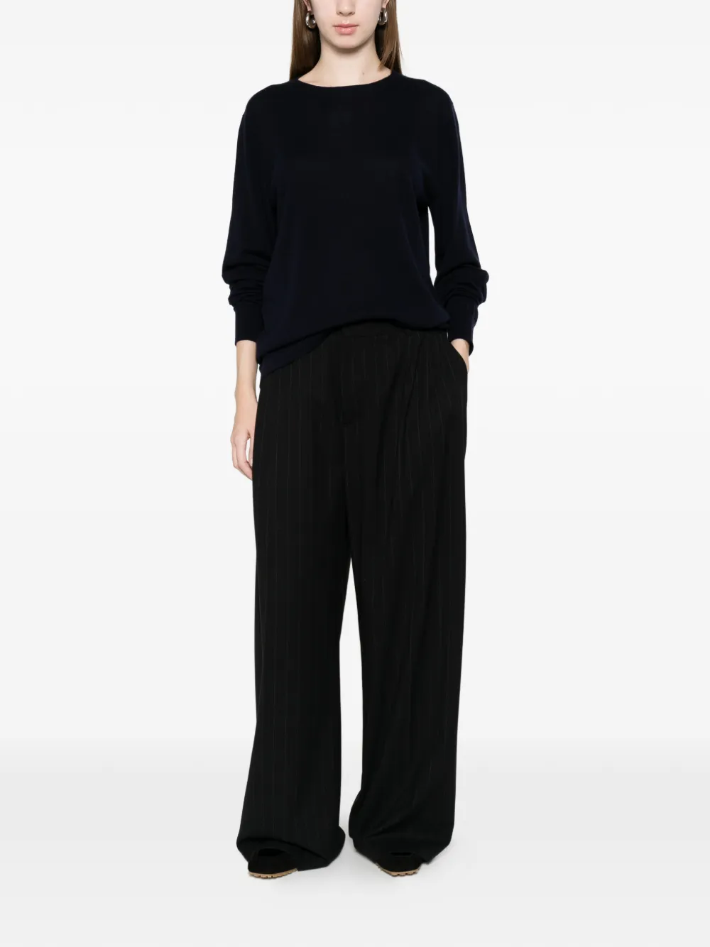extreme cashmere Nº415 Selfie trui met ronde hals Zwart