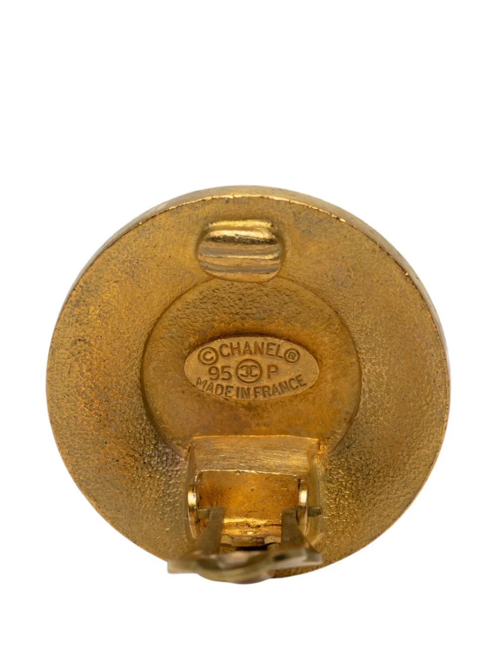  Chanel Pre-owned 1995 Cc Gold Plated And Enamel Round Button Clip On Earrings Costume Earrings - Black 