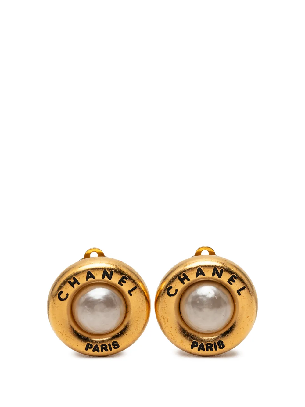 CHANEL Pre-Owned 1995 Gold Plated Faux Pearl Logo Round Clip On Earrings costume earrings - Bianco