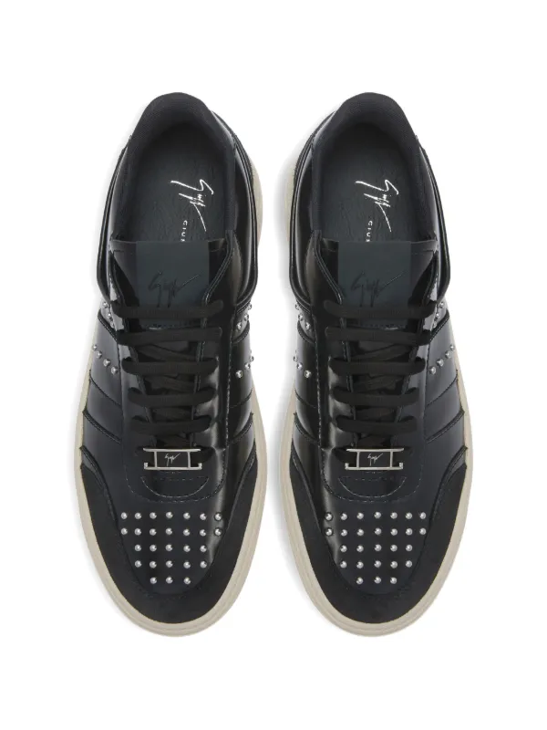 Giuseppe Zanotti スタッズ スニーカー | ブラック | FARFETCH JP