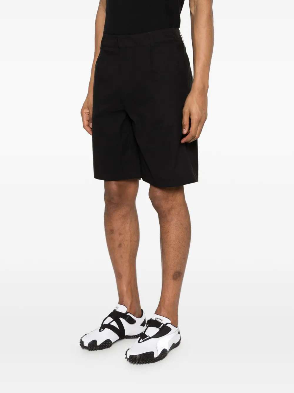  Oakley Pleated Bermuda Short - Black 