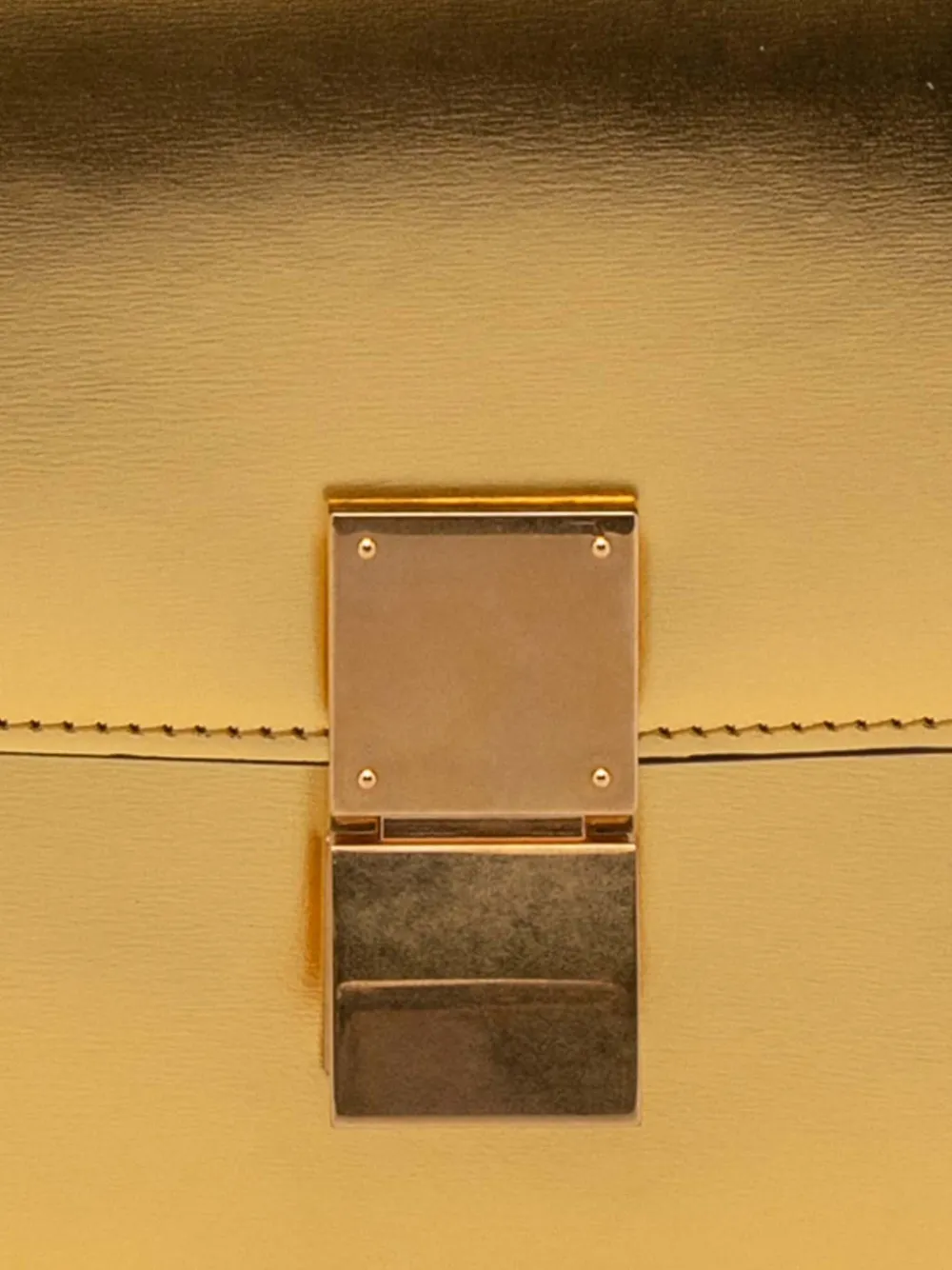 2000-2025 Medium Calfskin Classic Box Crossbody Bag