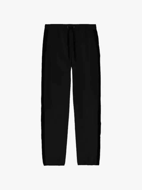 On  pants con cordón en la cintura