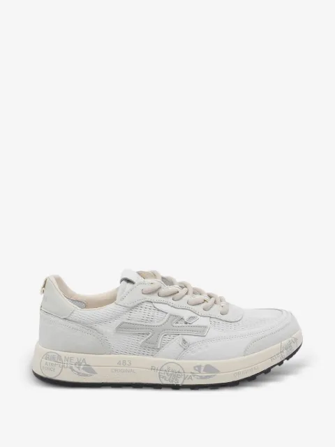 Premiata tenis con agujetas y logo