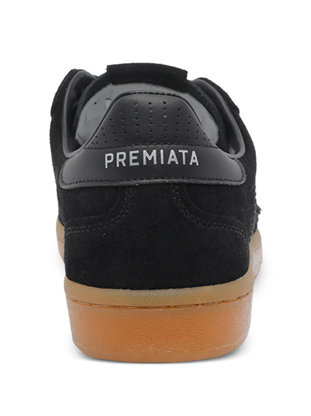 Bonnie 8199 Round-Toe Suede Sneakers