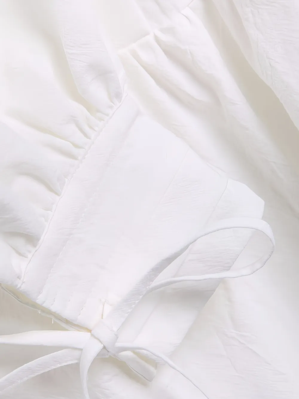  Les Vacances D'irina Button Drawstring Dress - White 