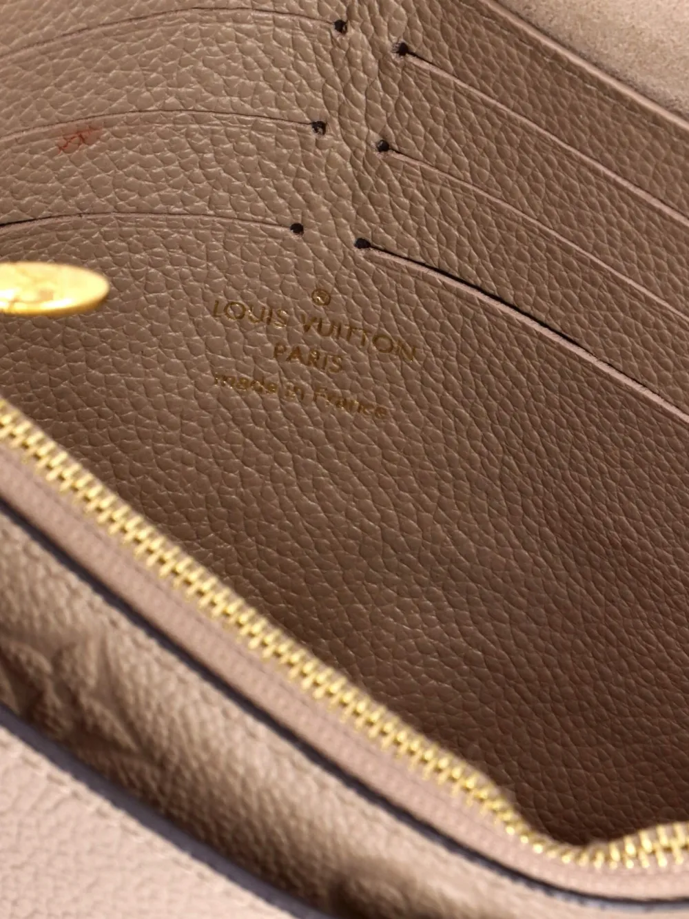 Vavin Chain Wallet Nm Monogram Empreinte Leather Crossbody Bag