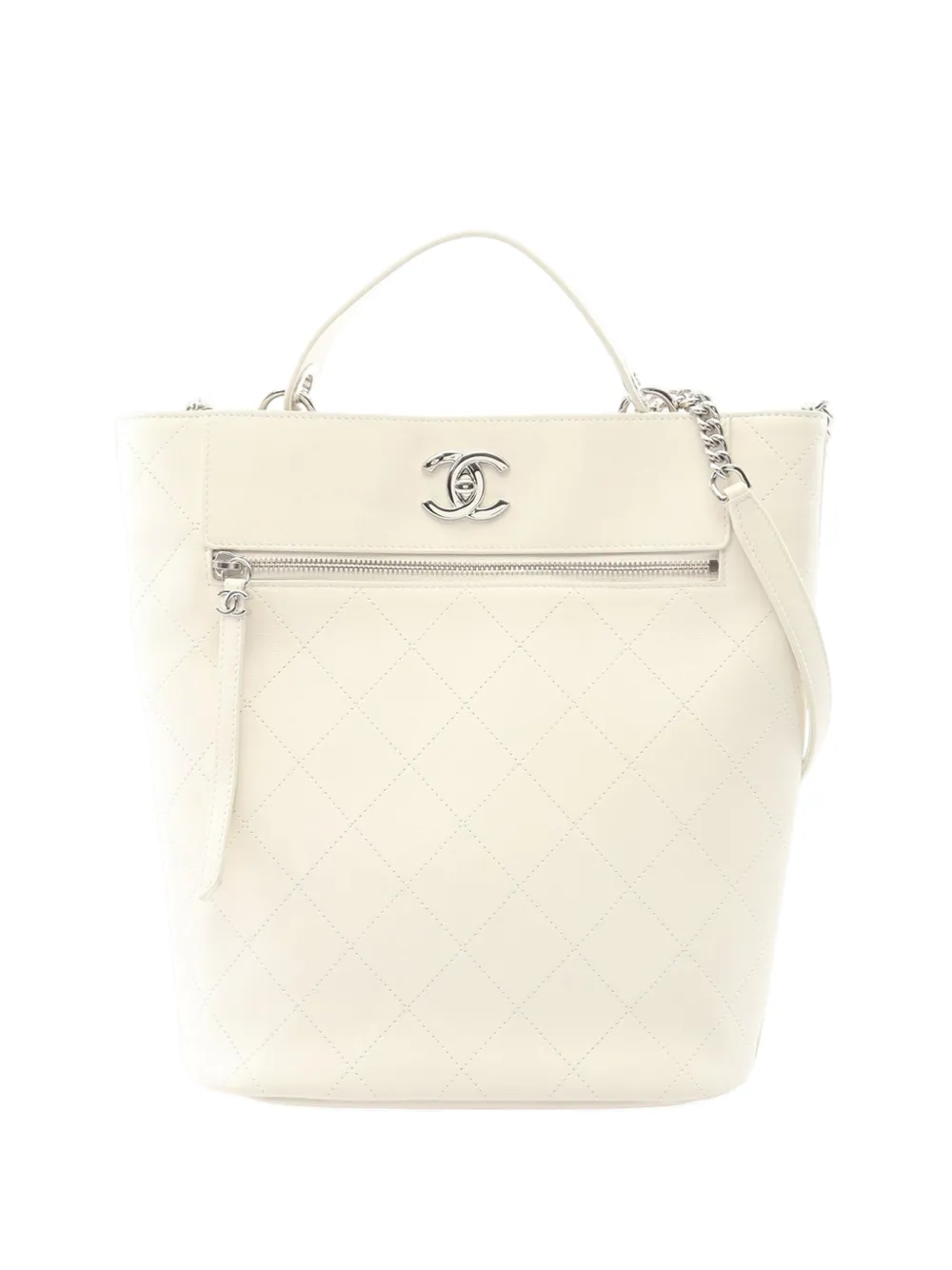 Pre-owned Chanel 2019 Lambskin Quilted Bucket Bag Satchel In White