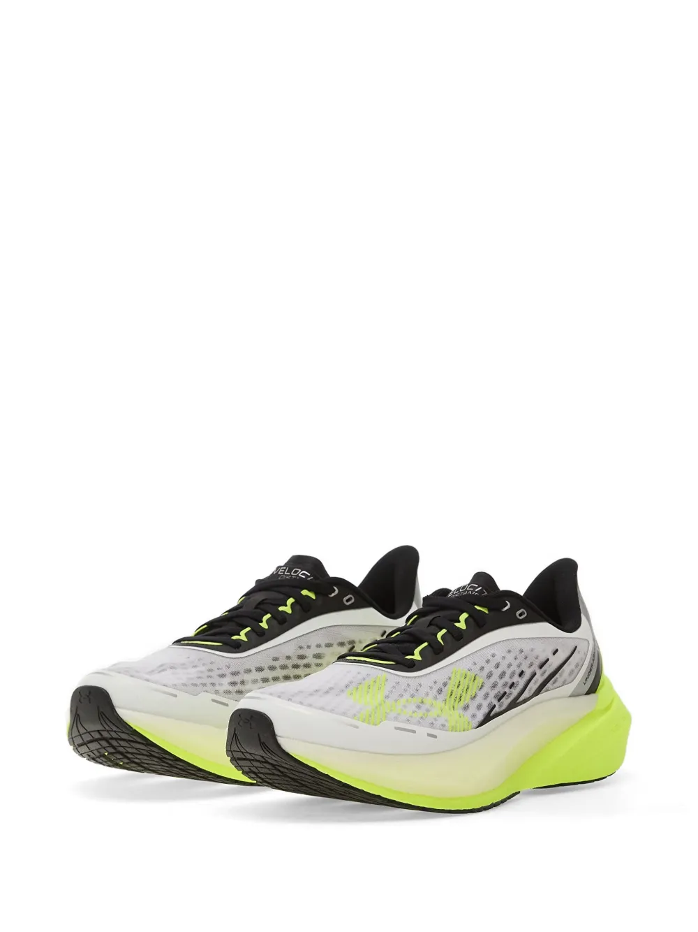 Under Armour Velociti Distance sneakers met geperforeerde details Geel