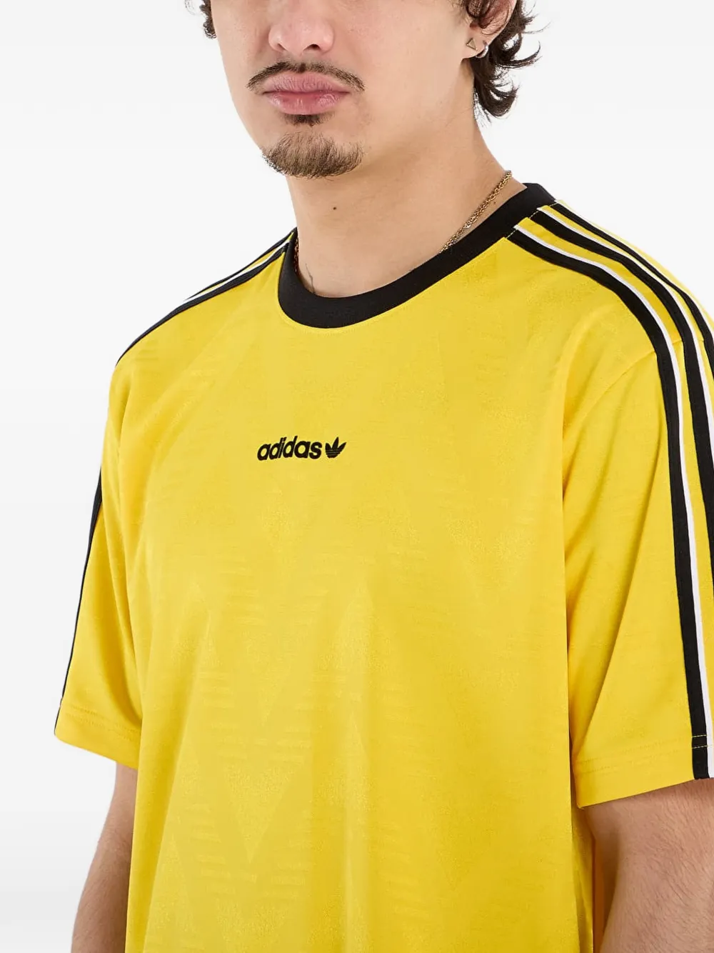 34520851_65610661_1000.jpg