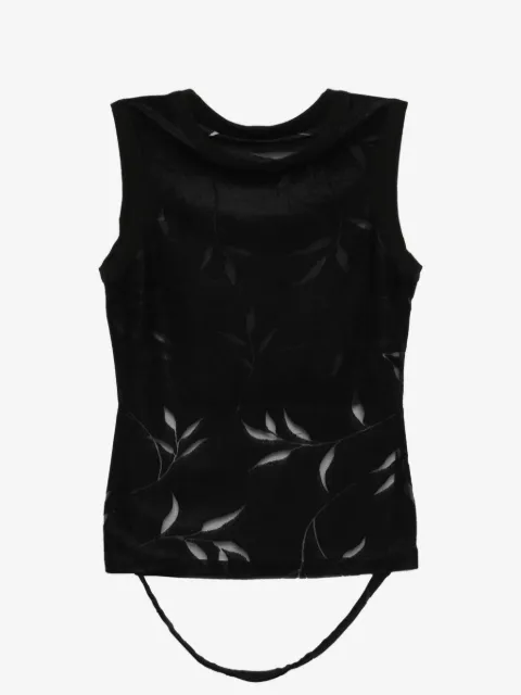 Quetsche camiseta con hojas estampadas