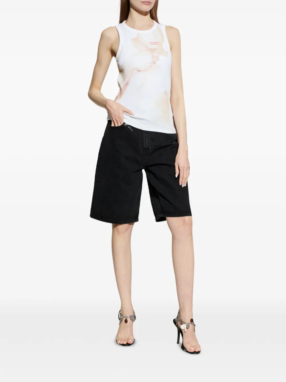 CARNE BOLLENTE Shorts met geborduurd hart Zwart