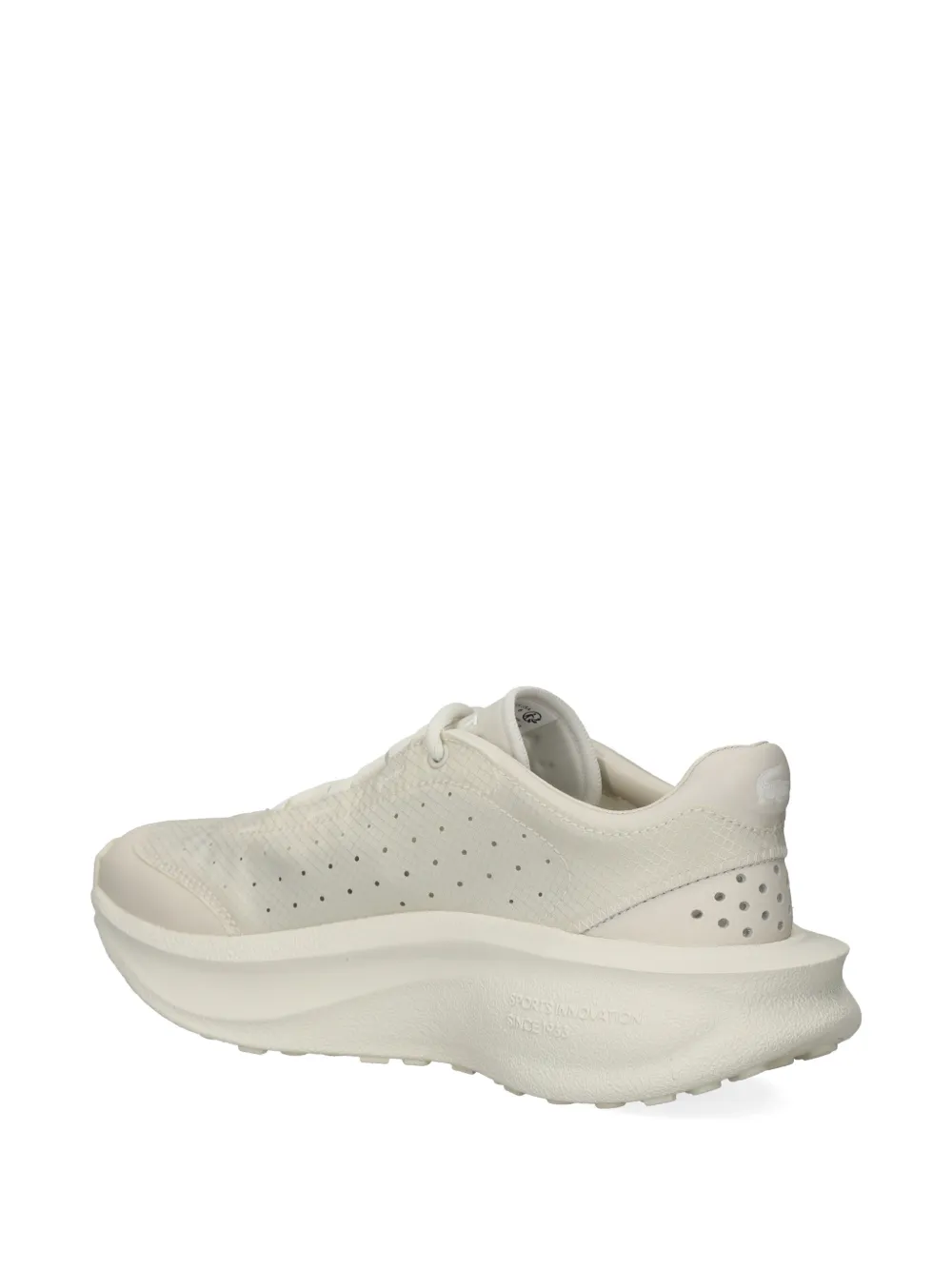 Lacoste New Run Active geperforeerde sneakers Beige