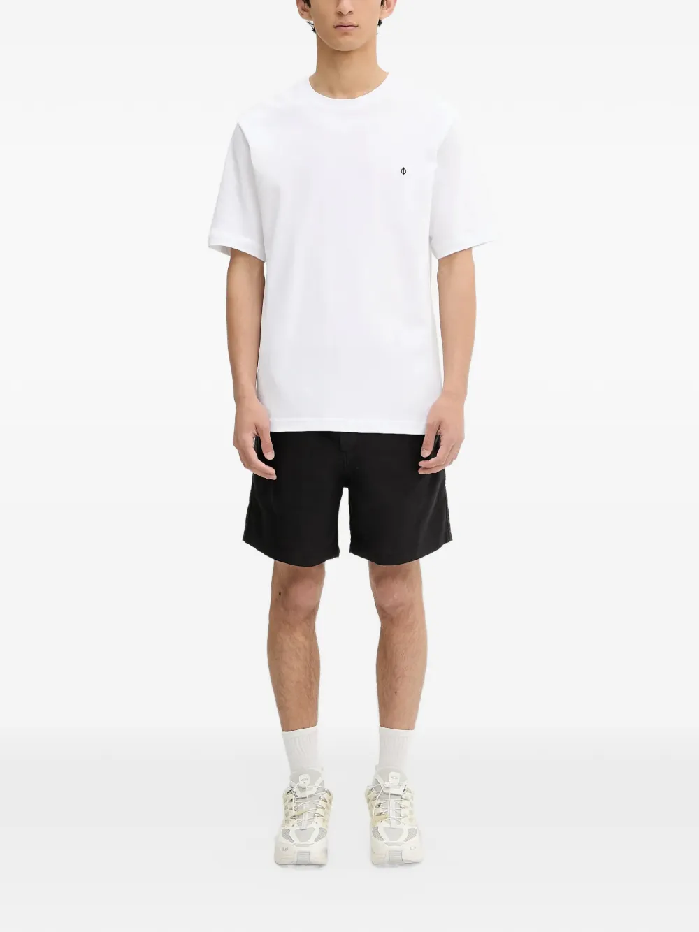 SAMSOE logo-embroidered T-shirt Wit