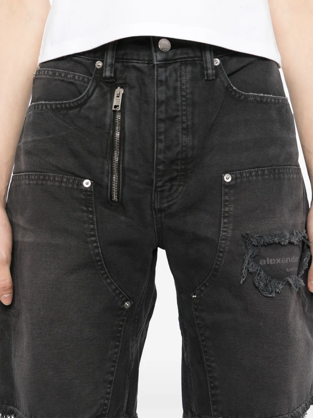 Alexander Wang Mid waist cargo shorts met rits Zwart