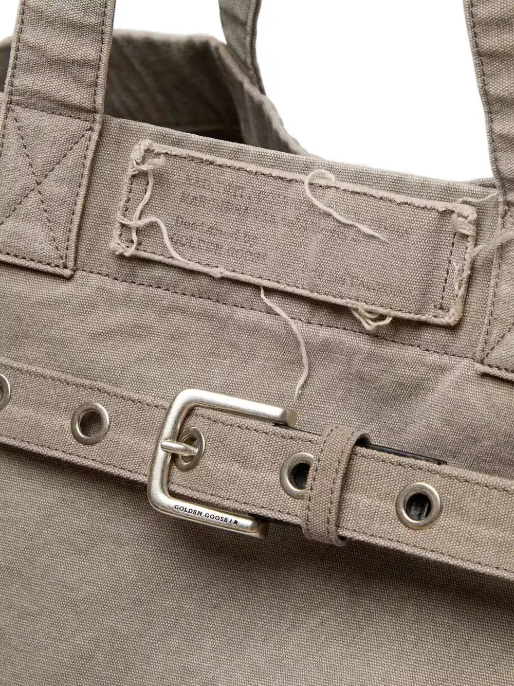 buckle-detail shoulder bag