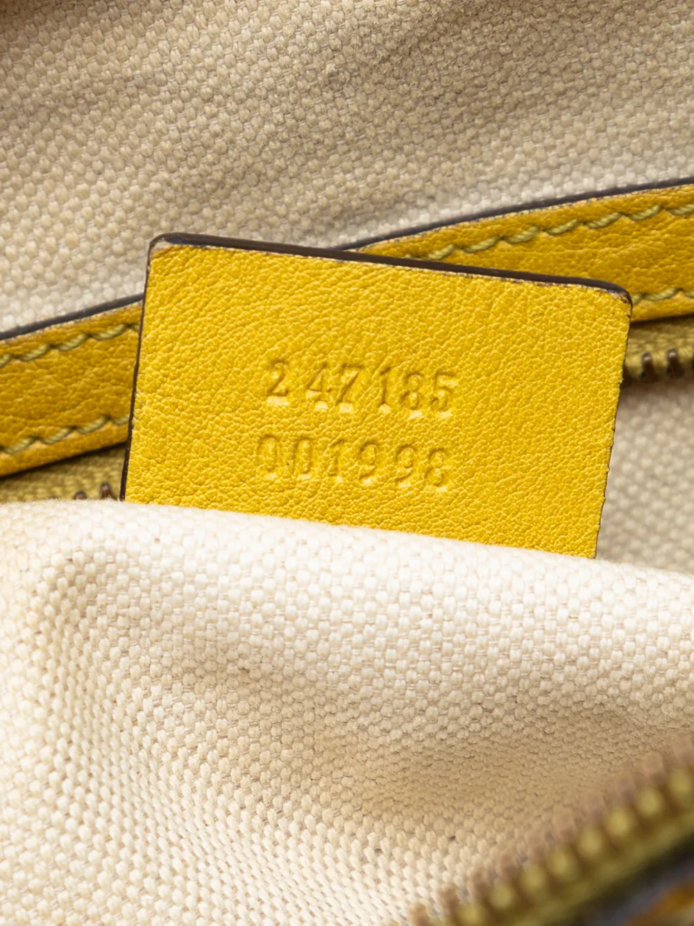 2016-2026 Medium Gg Canvas Running Satchel