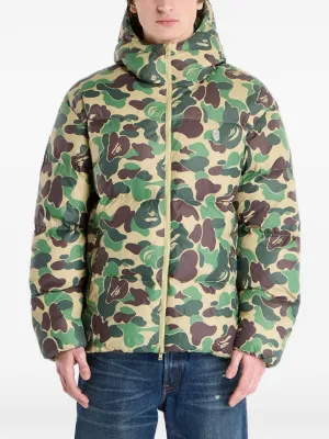A BATHING APE® ABC camo-print Hooded Down Jacket | Green | FARFETCH