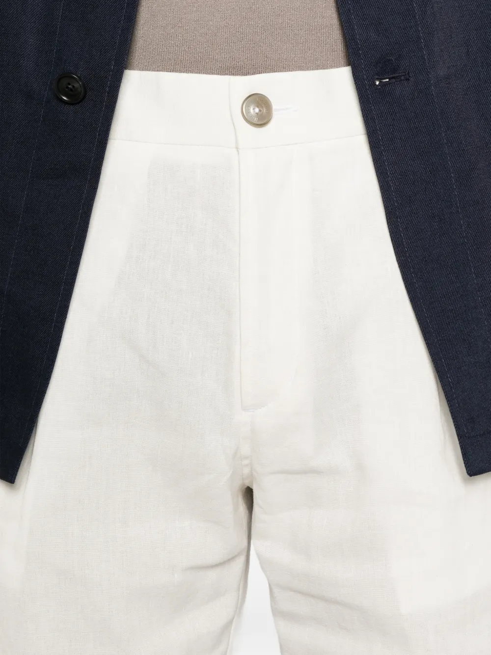 Herno Straight broek met knoop Beige