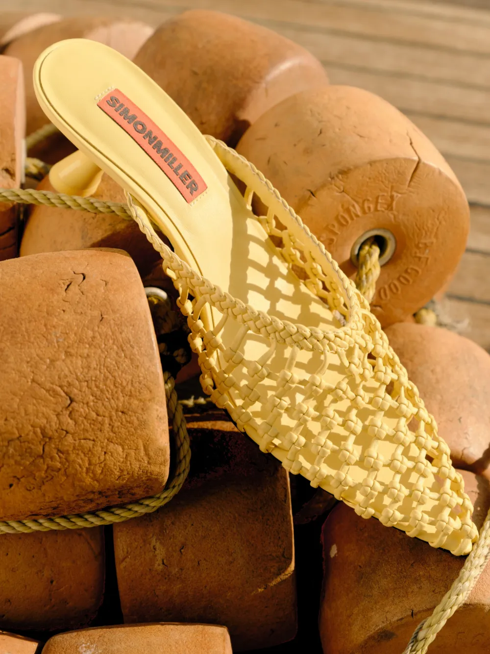 Simon Miller Gala geknoopte muiltjes Geel