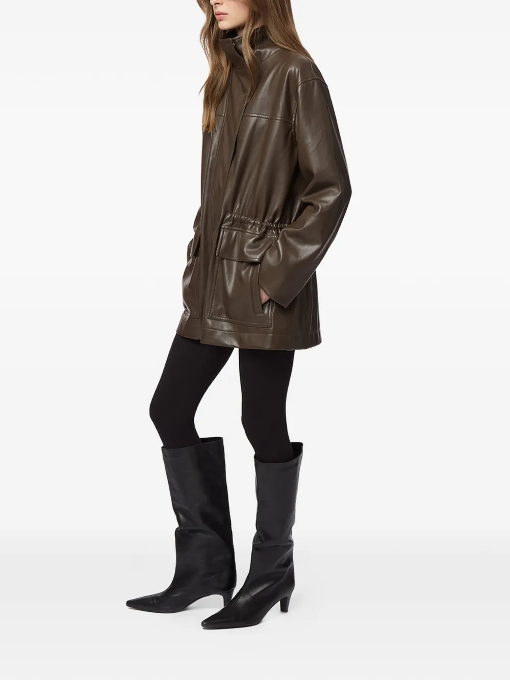 Apparis Edie jas Bruin