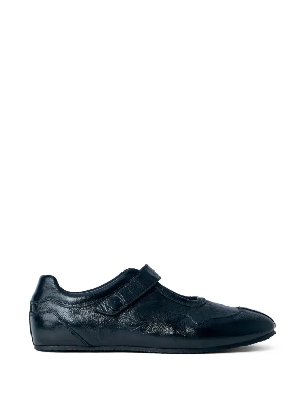 Cecilie Bahnsen Cbcosmo Sneakers in Black