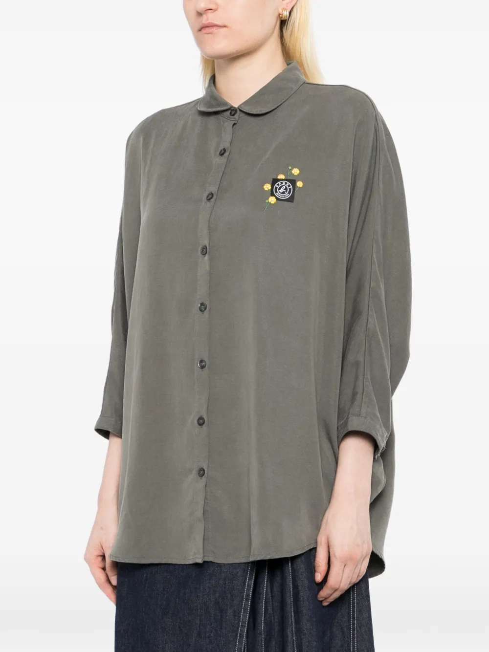SPORT b. by agnès b. Blouse met geborduurde bloemen en cape Grijs