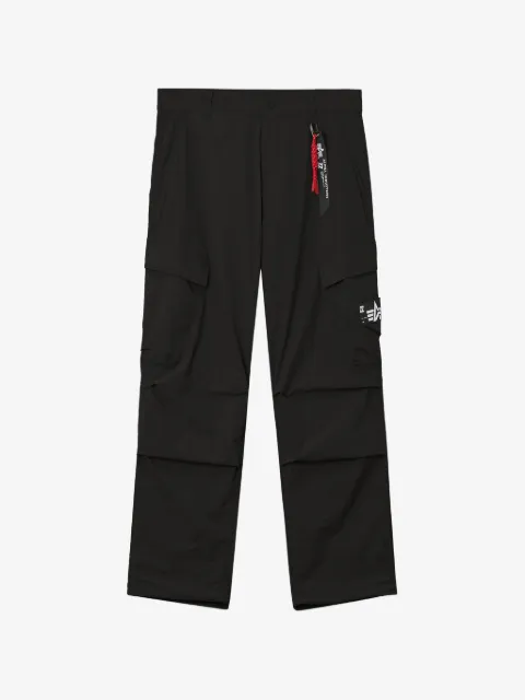 izzue pantalones cargo con bolsillos
