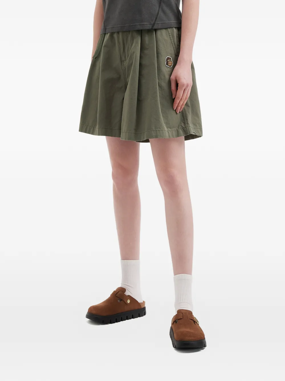  Fingercroxx Belted Pleated Shorts - Green 