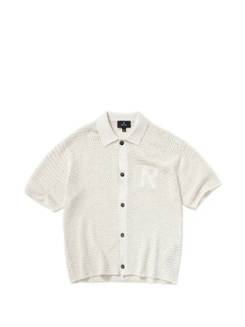 Represent initial knitted shirt