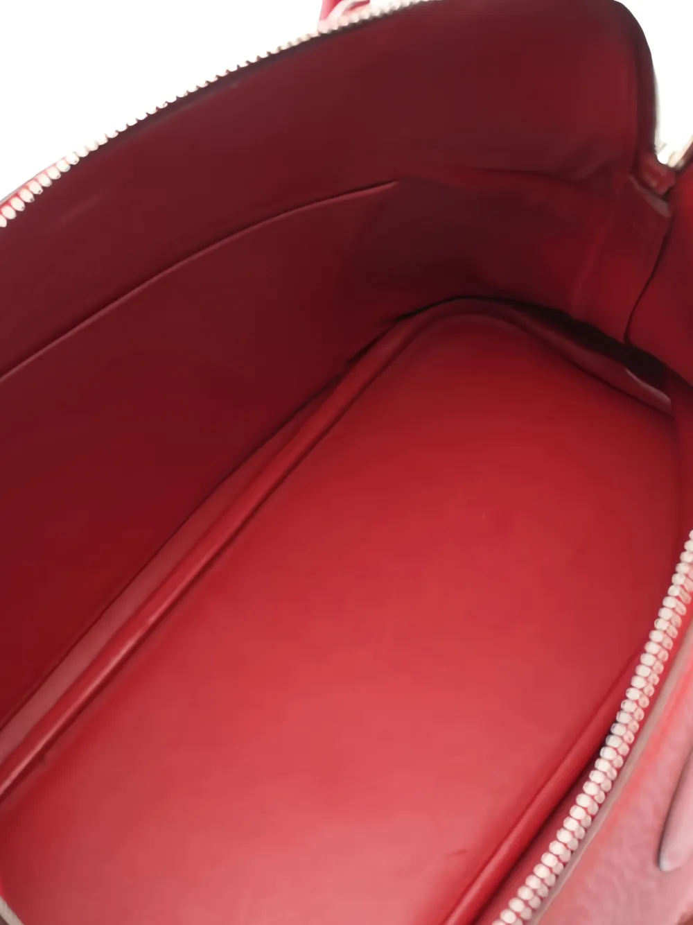 Hermès Pre-owned 2012 31 Bolide Rouge Garance Taurillon Clemence Tote Bag in Red, view 3