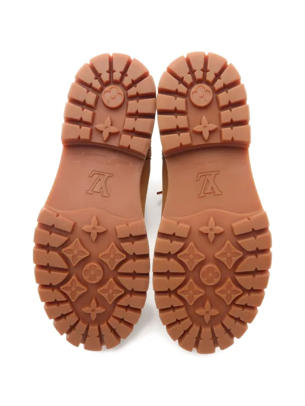 Louis Vuitton Pre-Owned × Timberland 2024 Monogram Leather Boots