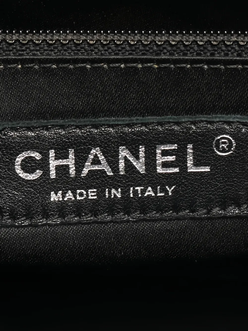 2012 Grand Shopping Quilted Chain-Strap Tote Bag