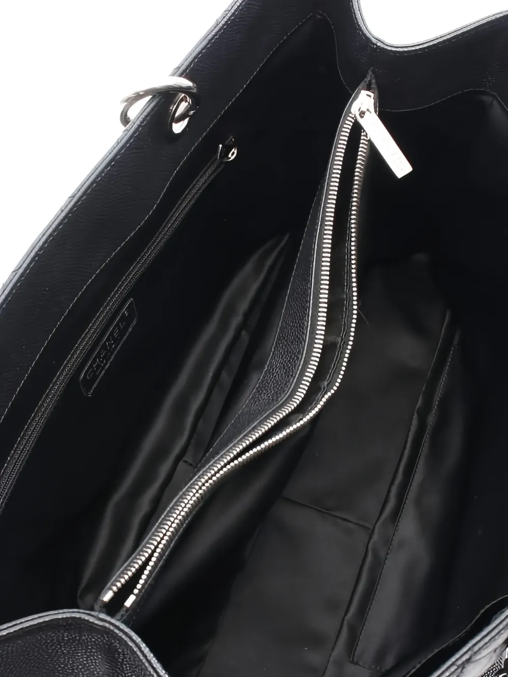 2012 Grand Shopping Quilted Chain-Strap Tote Bag