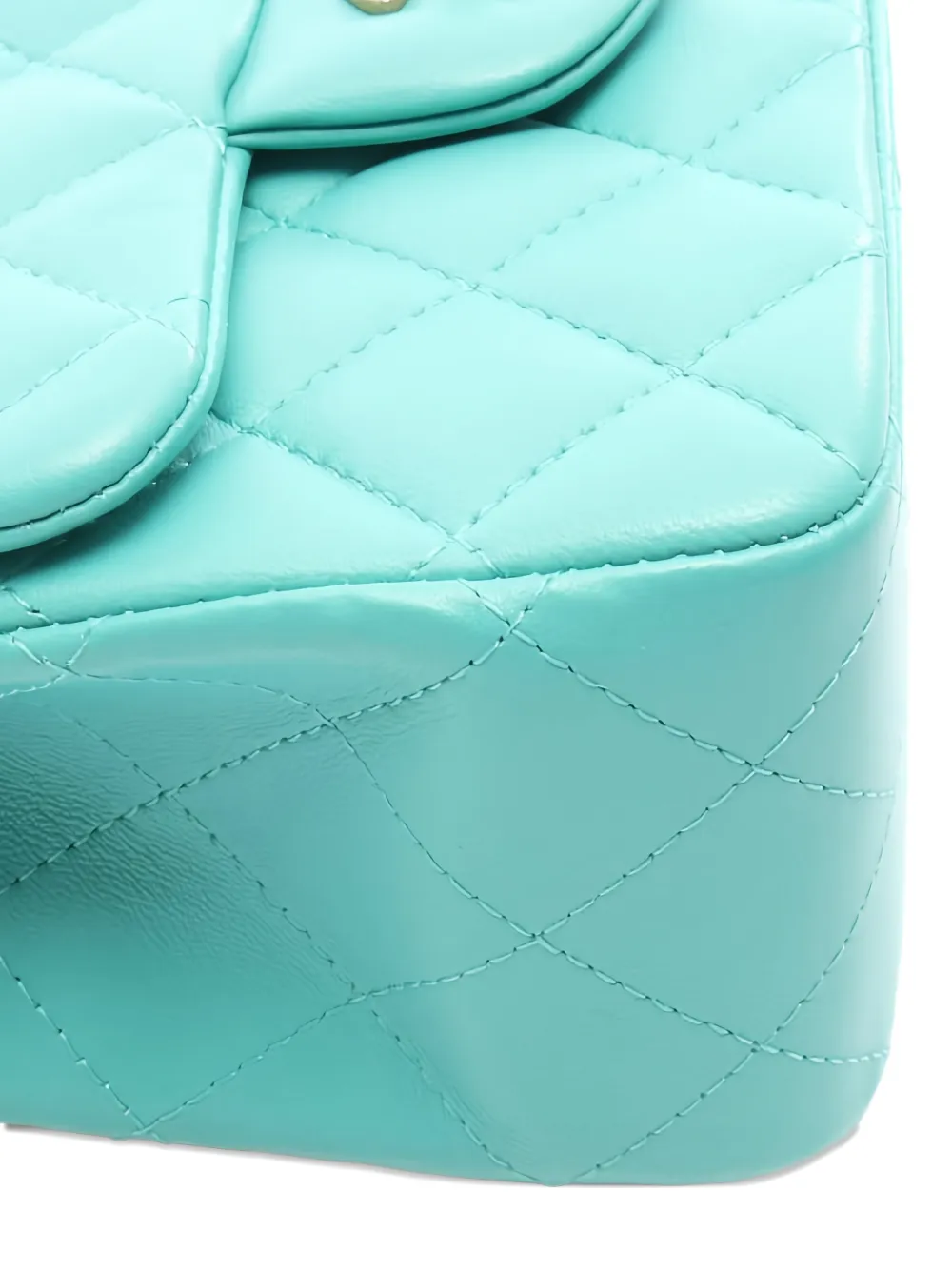 2019 Matelasse Chain Crosss Body Bag
