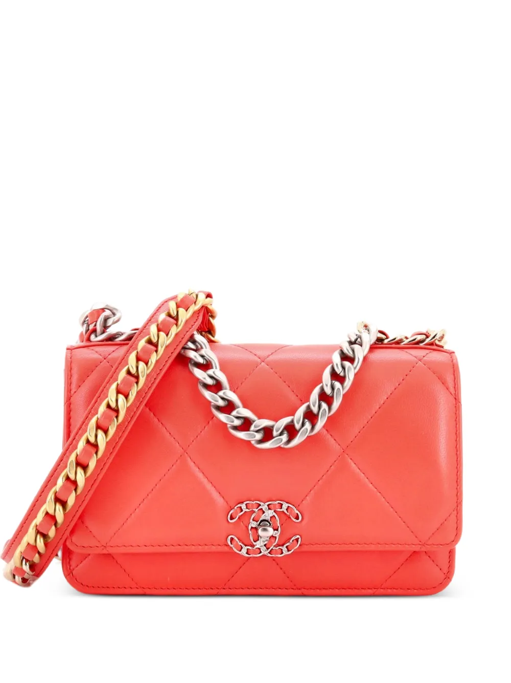 CHANEL Pre-Owned 19 Wallet on Chain Quilted Lambskin crossbody bag - Pink