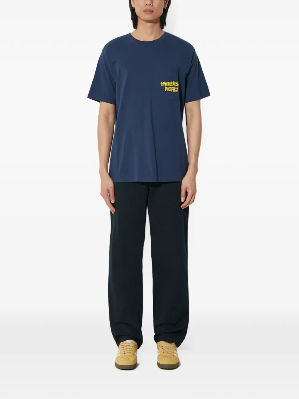 Universal Works T-shirt met borstzak Blauw