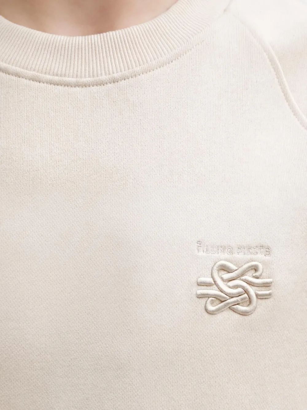 Filling Pieces Sweater met geborduurd logo Beige