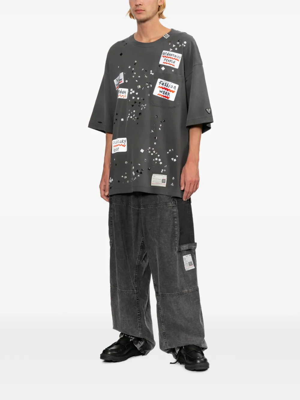 Maison MIHARA YASUHIRO T-shirt met applicatie en zak Grijs