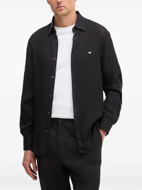 Emporio Armani camisa con detalle del logo