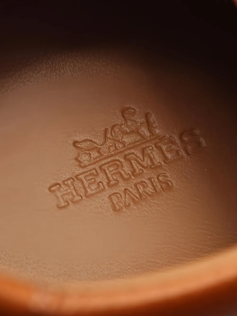 2020s Boomerang Leather Sneakers
