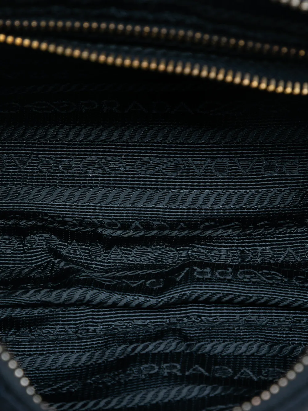 2000-2013 Saffiano Trimmed Tessuto Chain Crossbody Bag